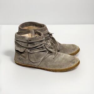 UGG Australia Reid Ankle Boots Womens 9 Brown Suede Bootie Moccasins 1019129